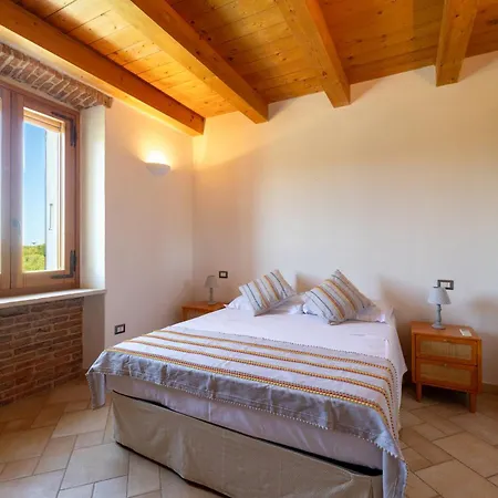 Pensionat Domus Sa Corbula
